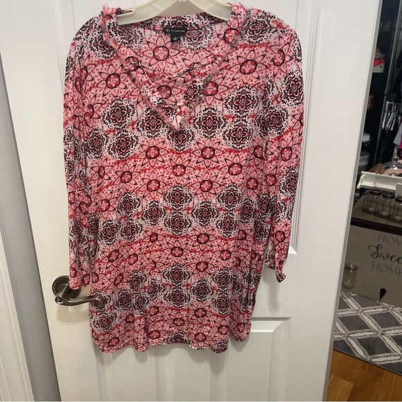 new directions Tops - NEW directions blouse large